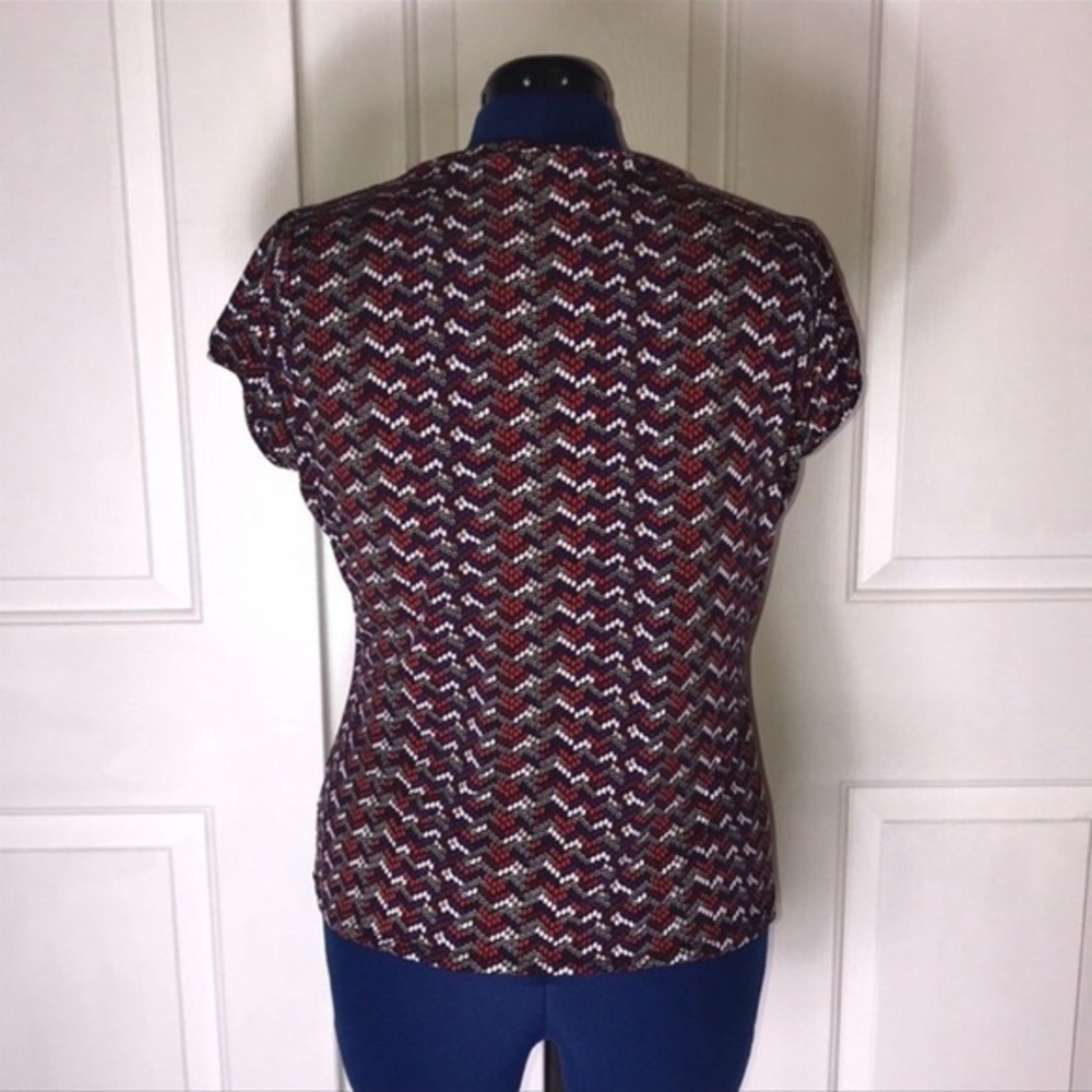 Worthington XL scoop neck white/purple/red bubble chevron design stretch top - Picture 3 of 8